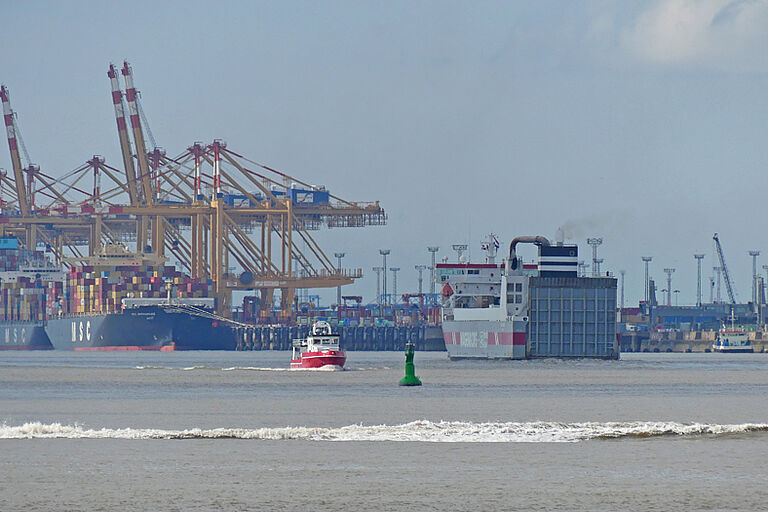 Ausblick auf den Bremerhavener Hafen