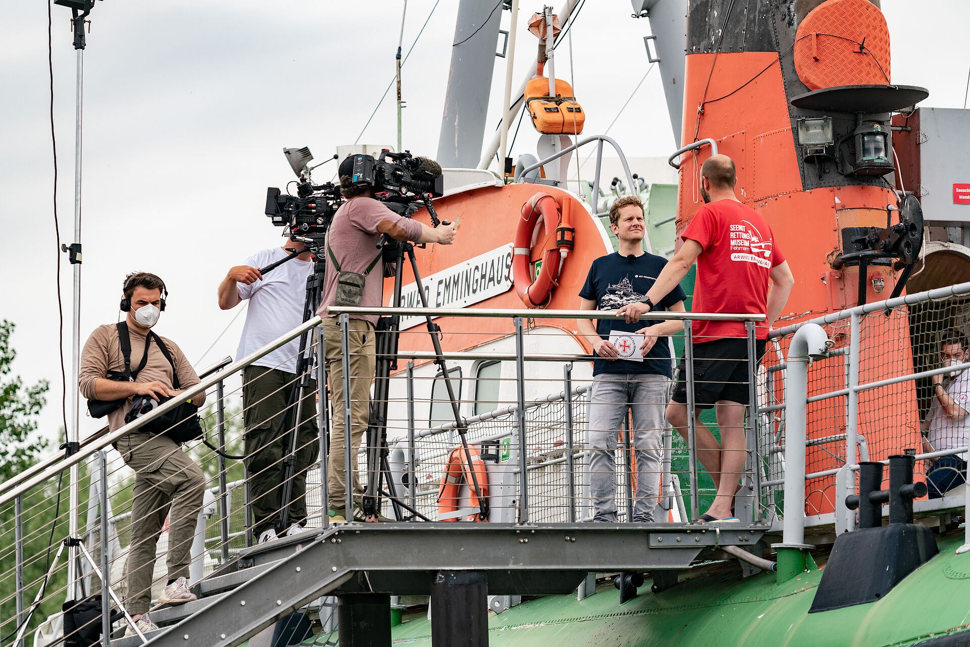 Dreharbeiten an Bord des ehemaligen Seenotrettungskreuzers ARWED EMMINGHAUS auf Fehmarn für den neuen Film der DGzRS zum Tag der Seenotretter 2021